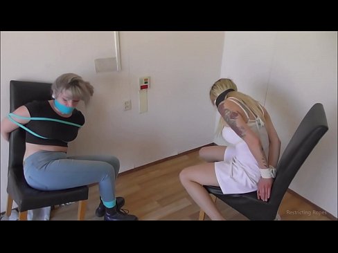 ❤️ Zasvojena / zvezana in z usti / deklica v stiski ❌ Porn video na porno sl.taxiporec.top ️❤