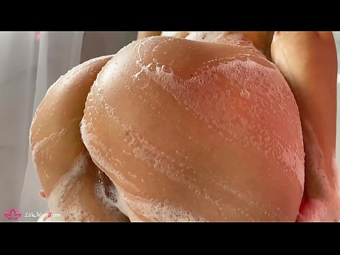 ❤️ Brunetka masturbira pičko z vibratorjem do intenzivnega orgazma pod tušem ❌ Porn video na porno sl.taxiporec.top ️❤