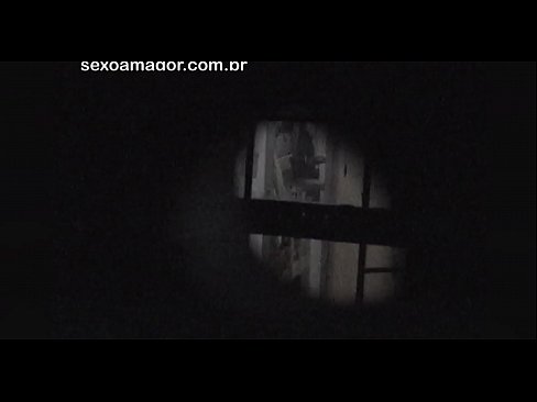 ❤️ Blondinko na skrivaj snema voajer iz soseske, skrit za votlimi opekami ❌ Porn video na porno sl.taxiporec.top ️❤